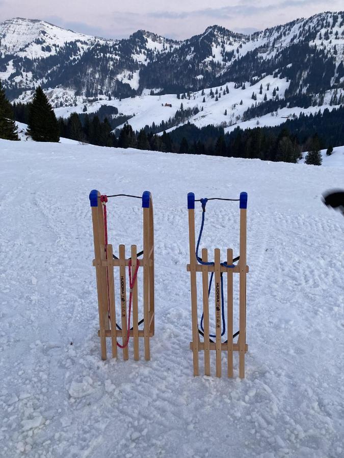 Ferienwohnung Trifts | Einzelbetten | Parkplatz Wangen im Allgaeu ภายนอก รูปภาพ